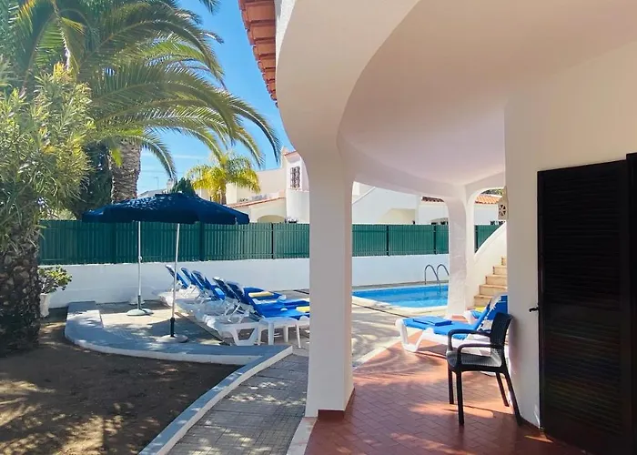 Azinheira - Private Pool - 14 Guests - Albufeira