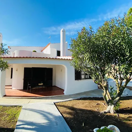 Azinheira By Check-in Portugal * אלבופיירה