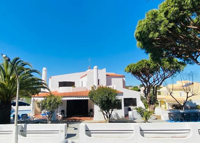 Azinheira By Check-in Portugal * אלבופיירה